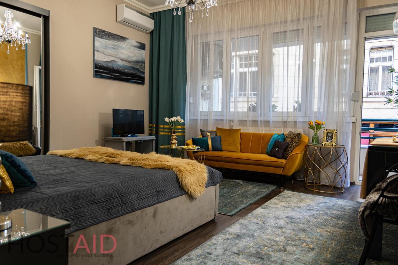 V68 Design - Hostaid Budapešť